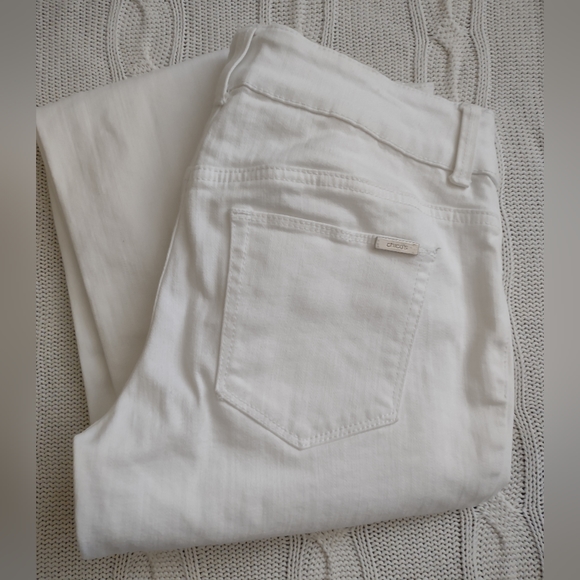 Chico's So Slimming Straight Legged White Jeans with Stretch Sz. 2 - Picture 1 of 7